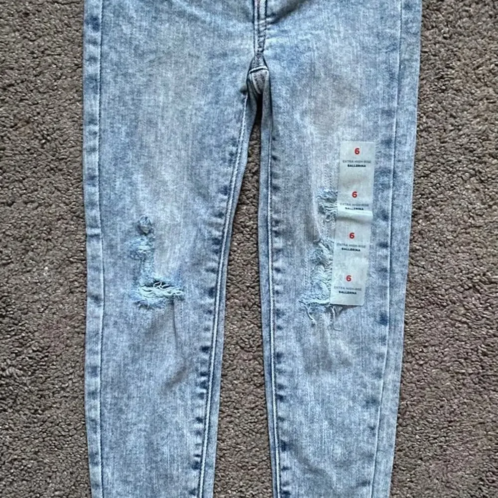 Girls Extra High Rise Ballerina Distressed Jeggings- Size 6